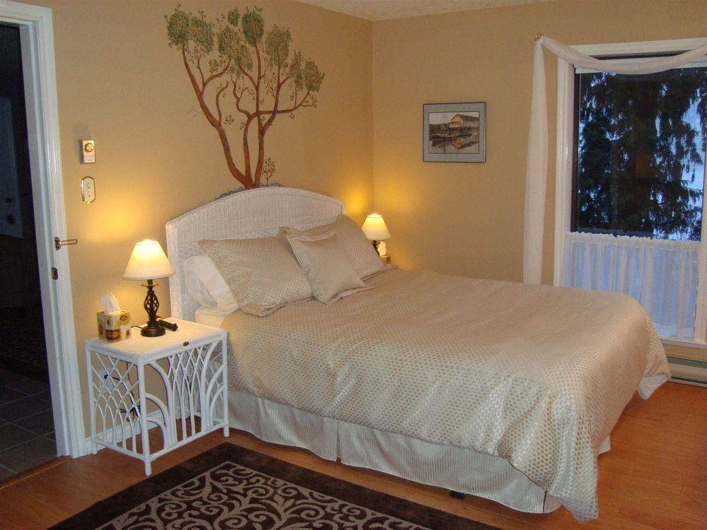 Long Lake Waterfront Bed And Breakfast Nanaimo Buitenkant foto